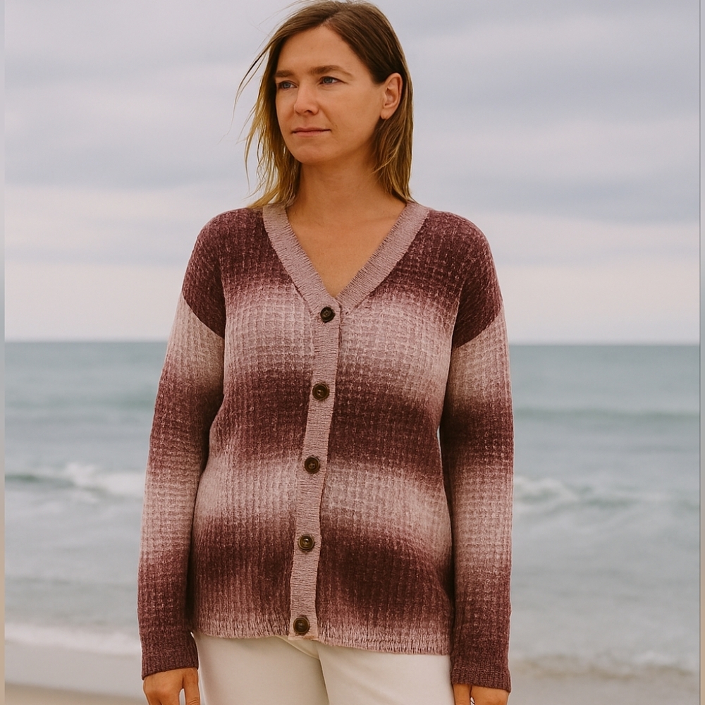 Gradient Pink and Cream Fall Winterbutton Down Sweater‎ (#727)(C)